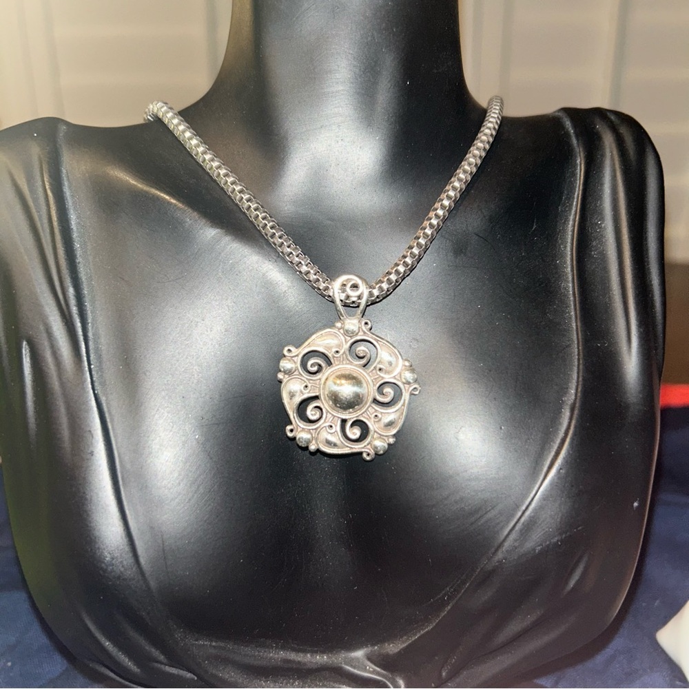 Brighton Silver Pendant Necklace and bracelet bundle with Multicolor Str…